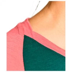 Ortovox Women's 120 Tec Fast Mountain T-Shirt - Merinoshirt